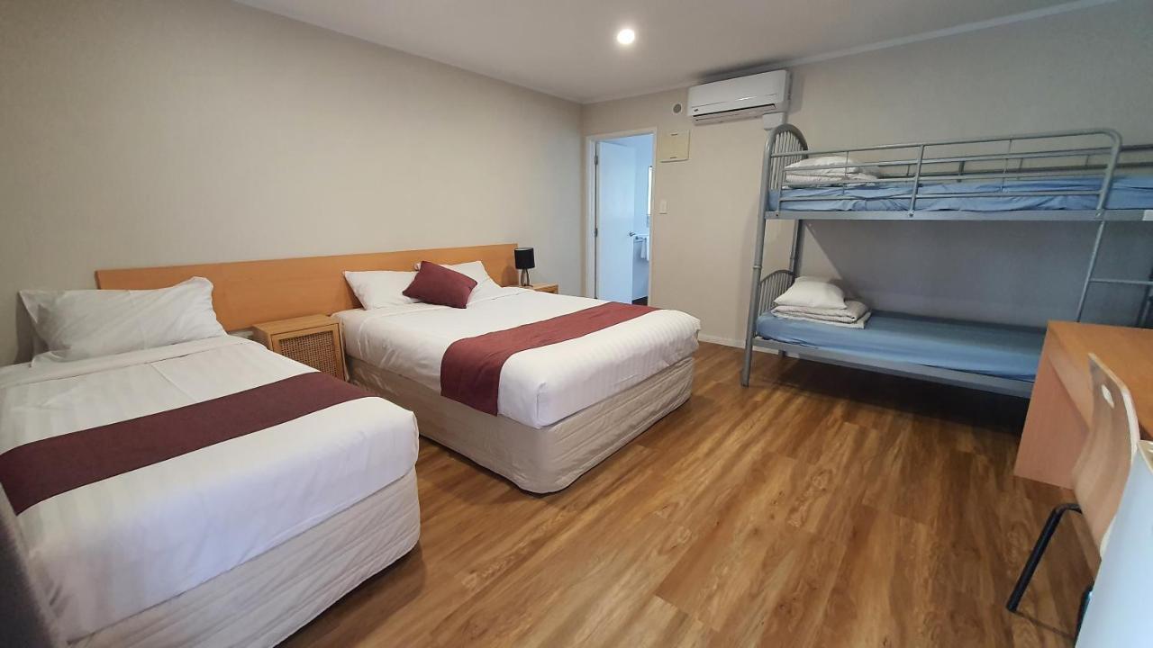 Ocean Inn Motel Auckland Exterior photo
