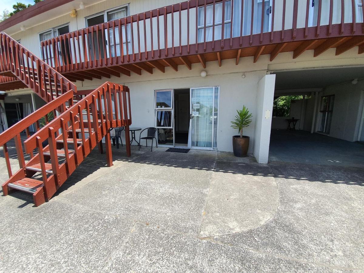 Ocean Inn Motel Auckland Exterior photo